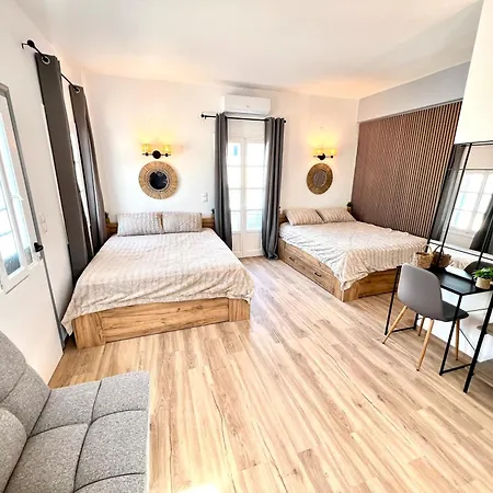 Aeolian Blu 11 Apartment