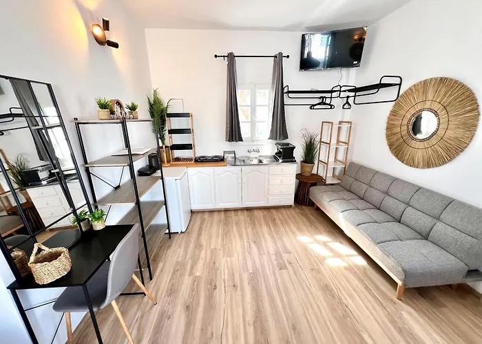 Aeolian Blu 11 Páros